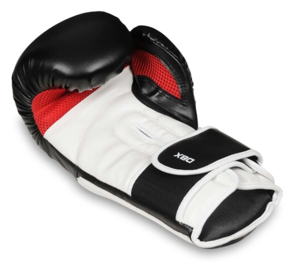Boxerské rukavice DBX B-3W