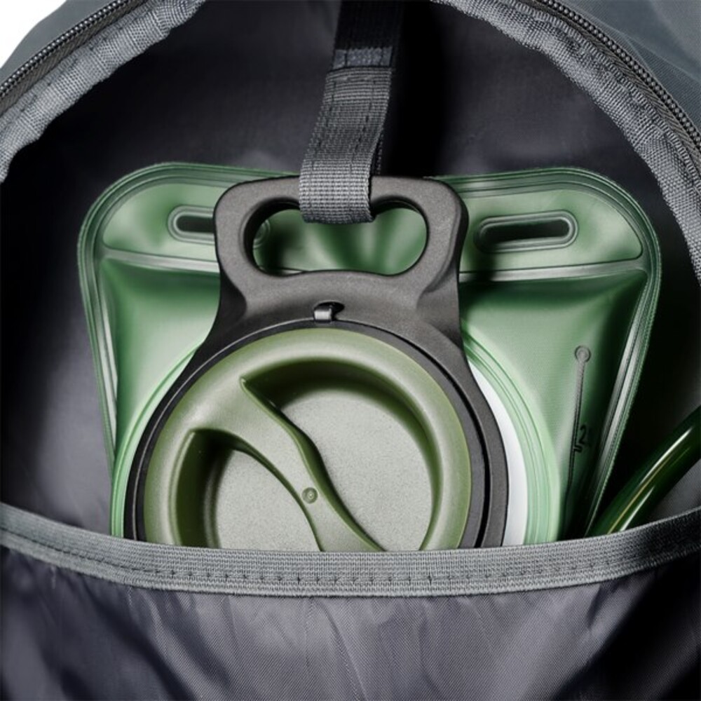 Turistický batoh NILS Camp NC1925 Wayfarer 35L šedý